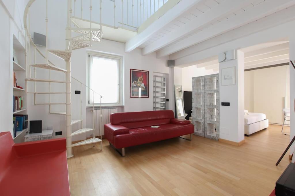 Hacca Collection - Open Space In Porta Ticinese ميلان المظهر الخارجي الصورة